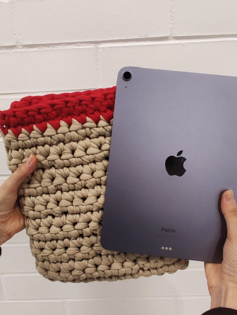 Funda Tablet. Aurora